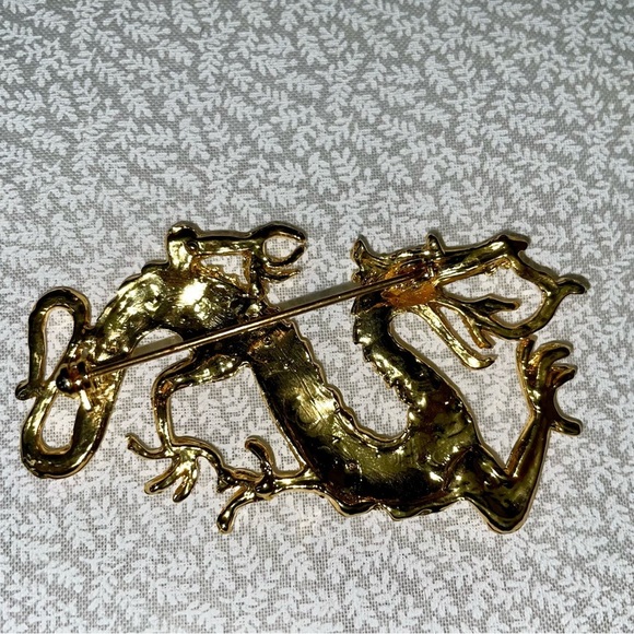 Vintage Gold Tone Chinese Dragon Clear Rhinestone Body Green Stone Eye Brooch - Picture 5 of 10